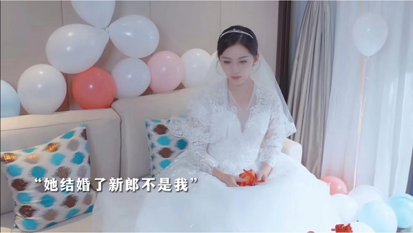 完蛋我被美女包围了引发关注：背后离不开团队付出的心血